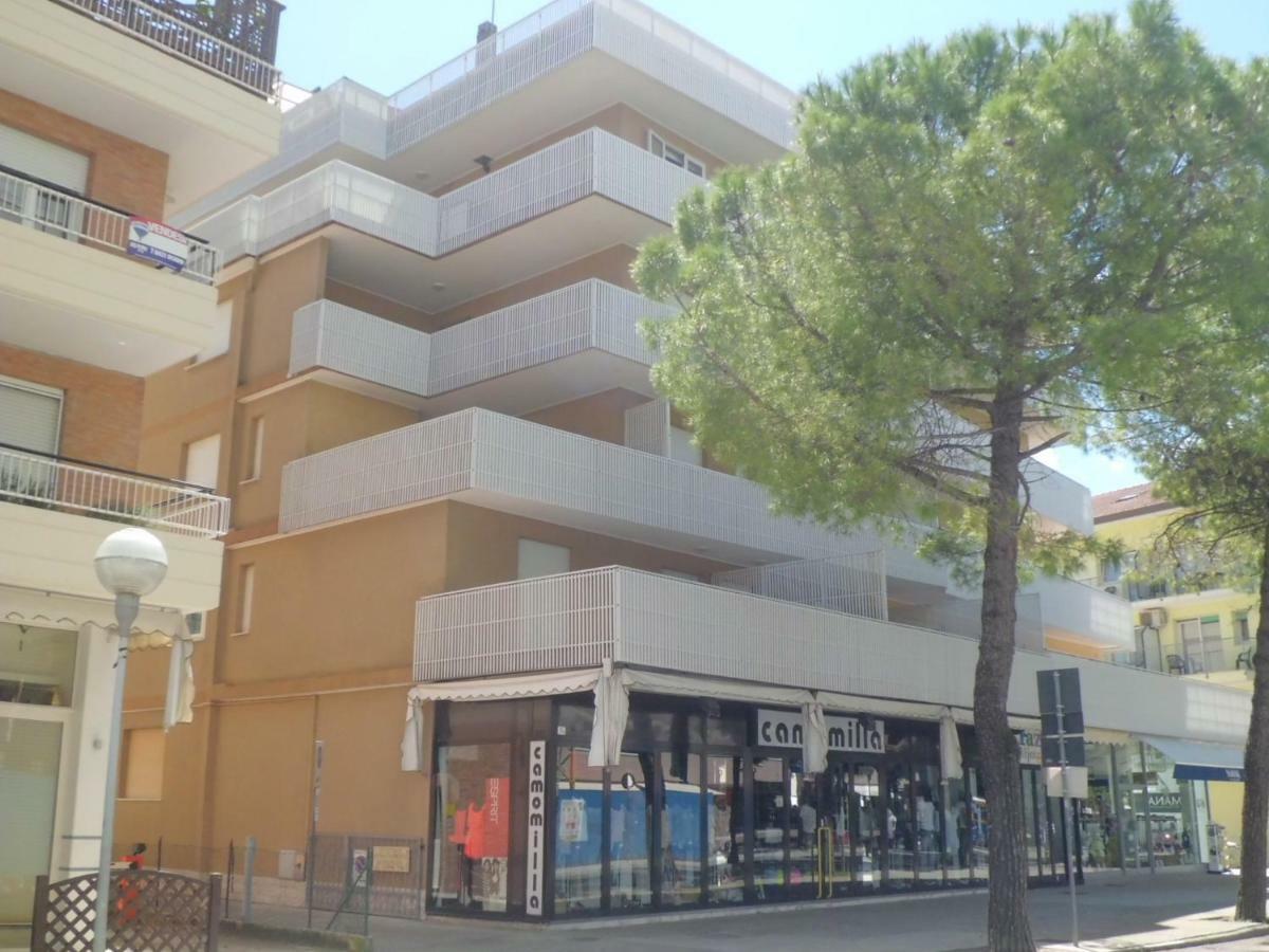 Casa Bivi - Apartments With 1 And 2 Bedrooms - Click Here For More Availabilities Lignano Sabbiadoro Exterior foto