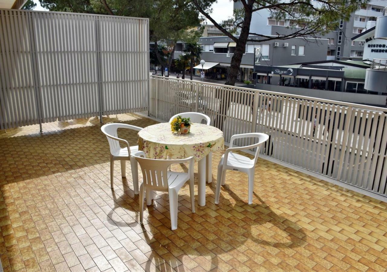 Casa Bivi - Apartments With 1 And 2 Bedrooms - Click Here For More Availabilities Lignano Sabbiadoro Exterior foto